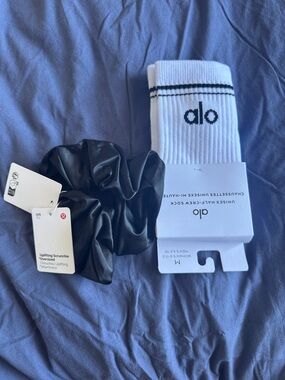 Alo Socks + Lululemon Scrunchy Bundle | Medium | white + black | NWT